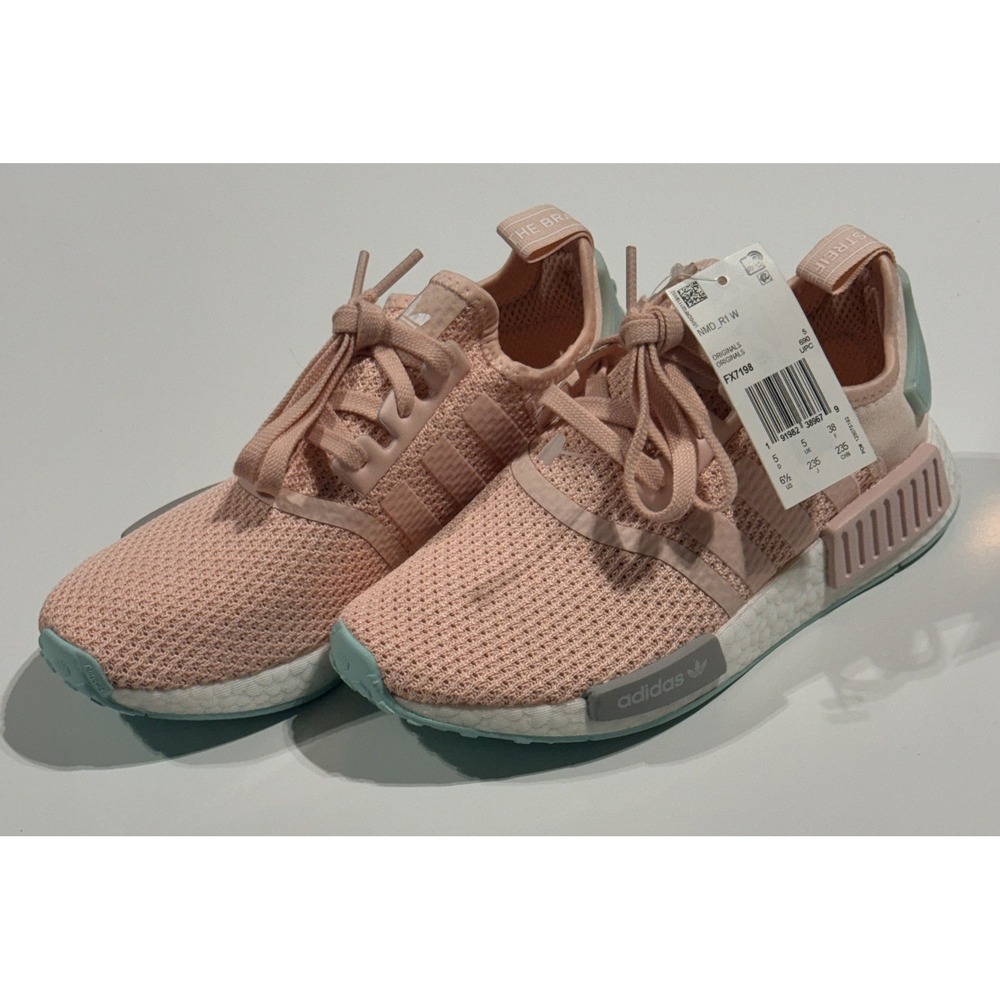 ADIDAS - Women's NMD_R1 Boost Shoes - Pink FX7198 - Size 6.5 - NWT NEW